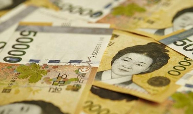 ค่าเงินเกาหลีร่วงลงอย่างรวดเร็วเมื่อเทียบกับดอลลาร์สหรัฐฯ